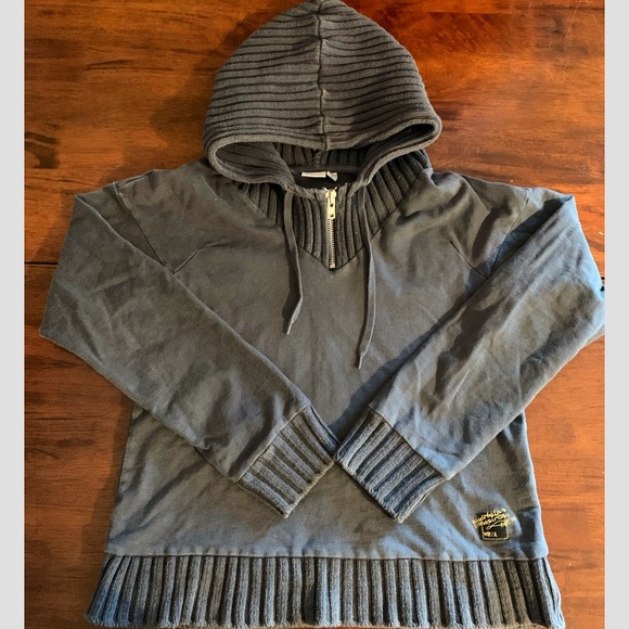 WESC Vintage Women’s 1/4 Zip Hoodie, Charcoal, size L - Picture 3 of 9